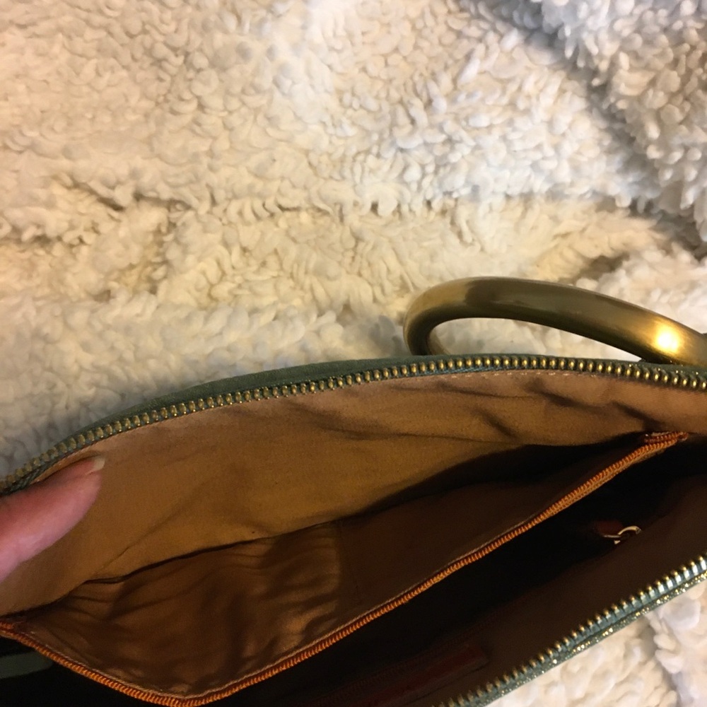 HOBO Green Metallic Wristlet Clutch with Gold Ring Handle - Picture 7 of 8